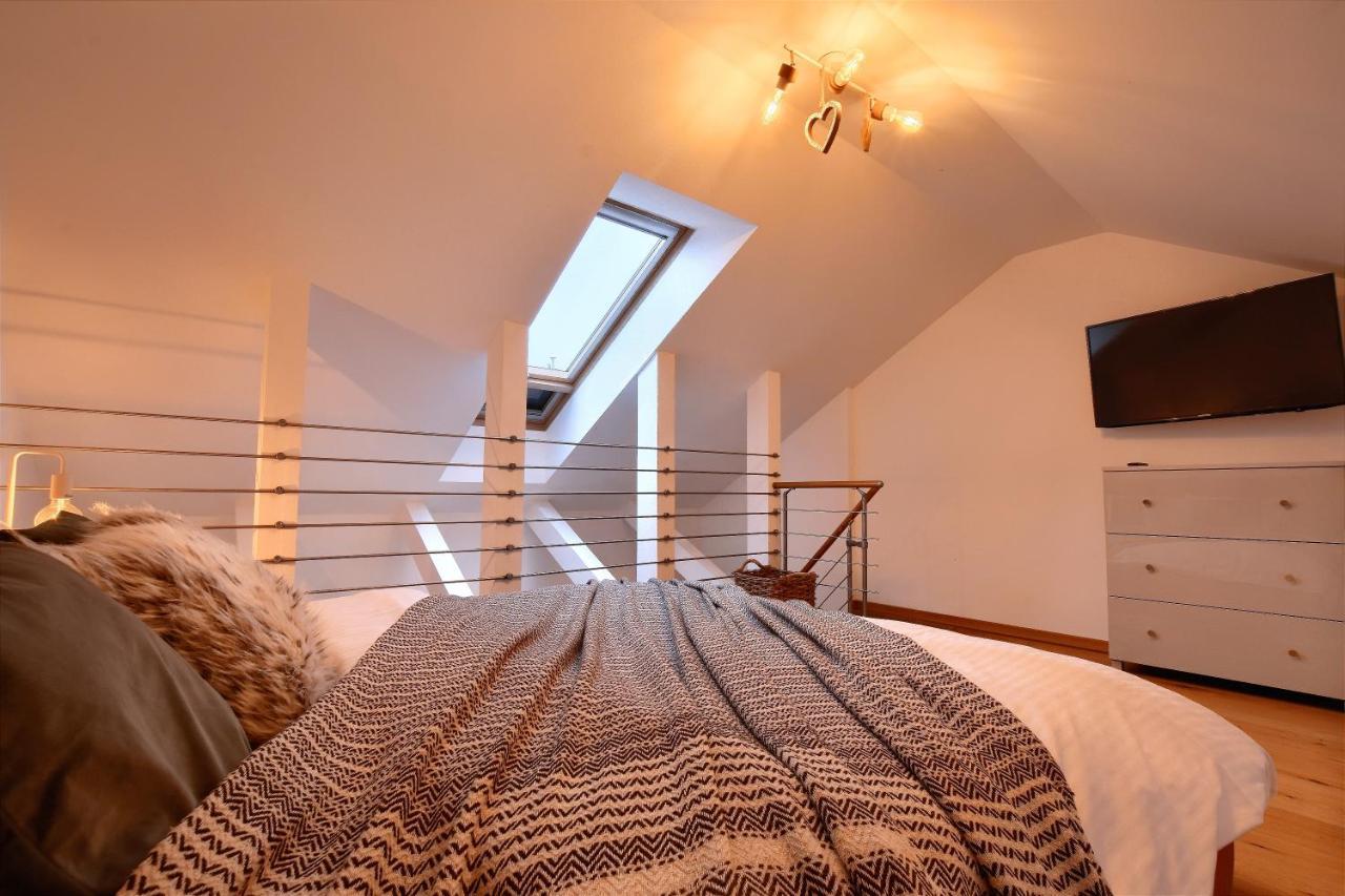 Apartament Pistacjowy Щирк Екстериор снимка